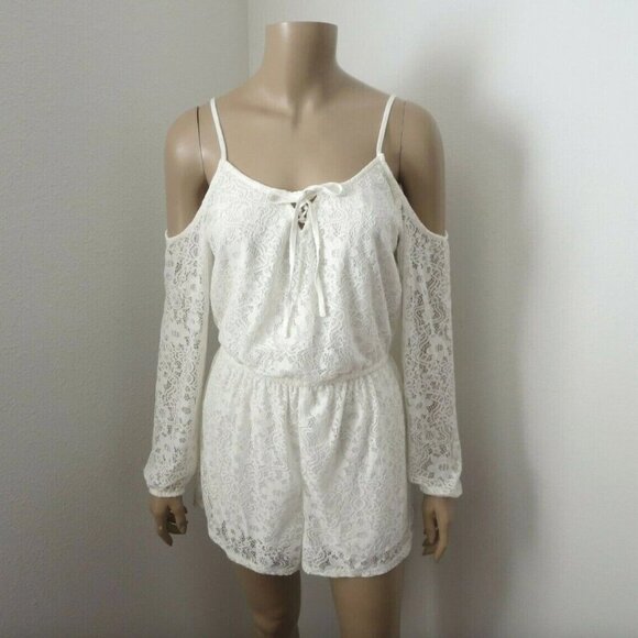 Hollister Pants - NWT Hollister Womens Cold Shoulder Lace Romper Size XS White Long Sleeve
